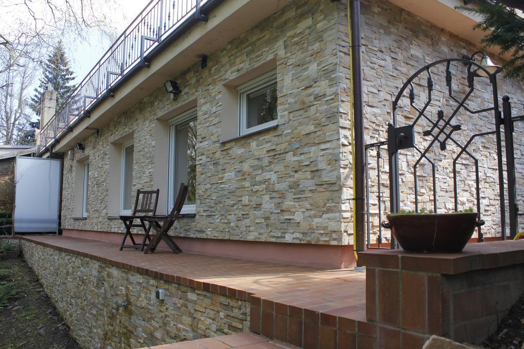Apartment Dejvice Prague Exterior photo